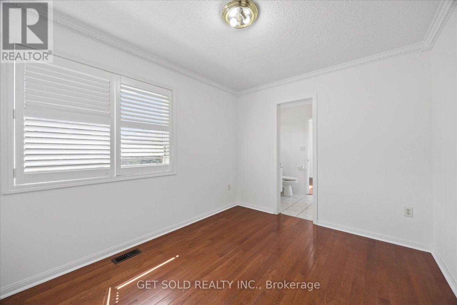 9 RACCOON STREET - Image 24