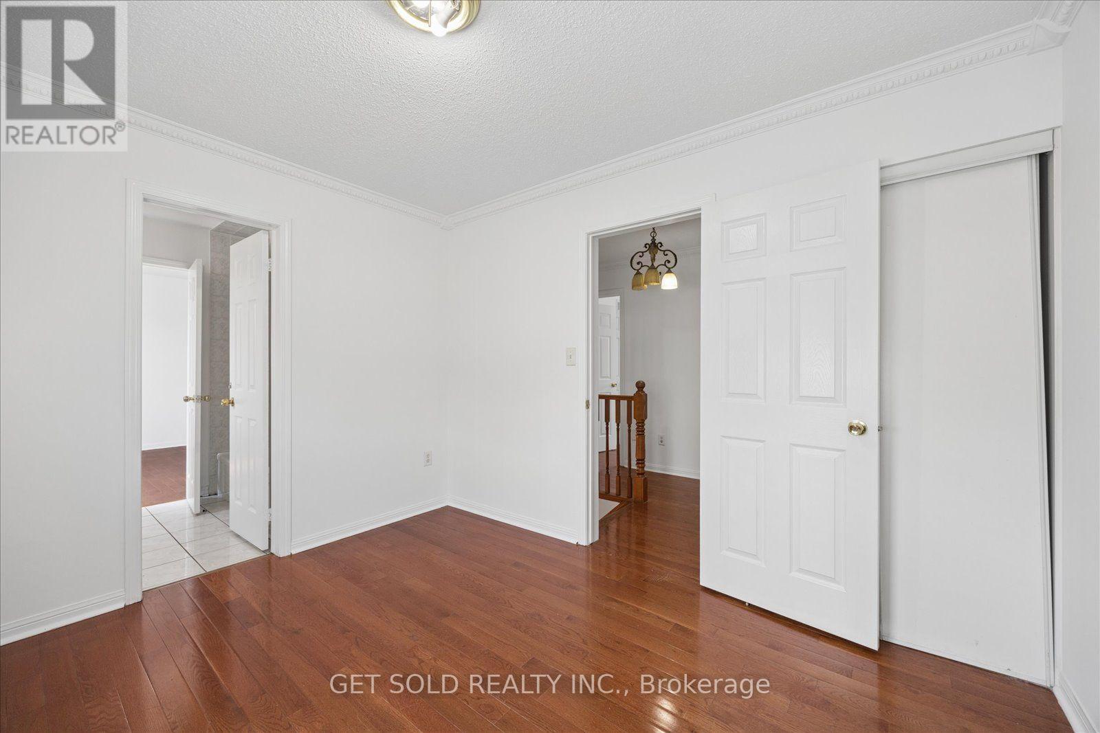 9 RACCOON STREET - Image 25