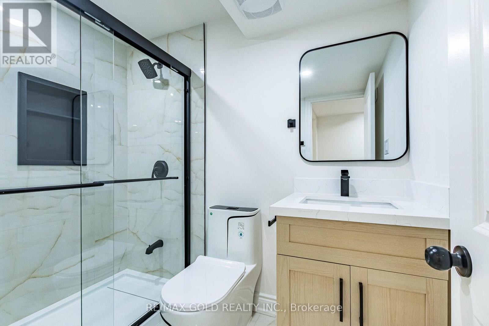 124 BANTING CRESCENT - Image 38