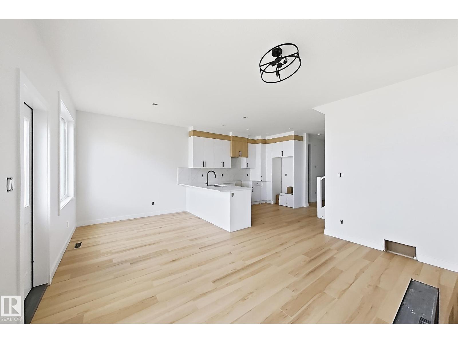 13118 186 AV NW - 8