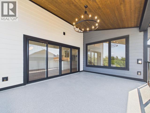 4835 LESLEY CRES - Image 23