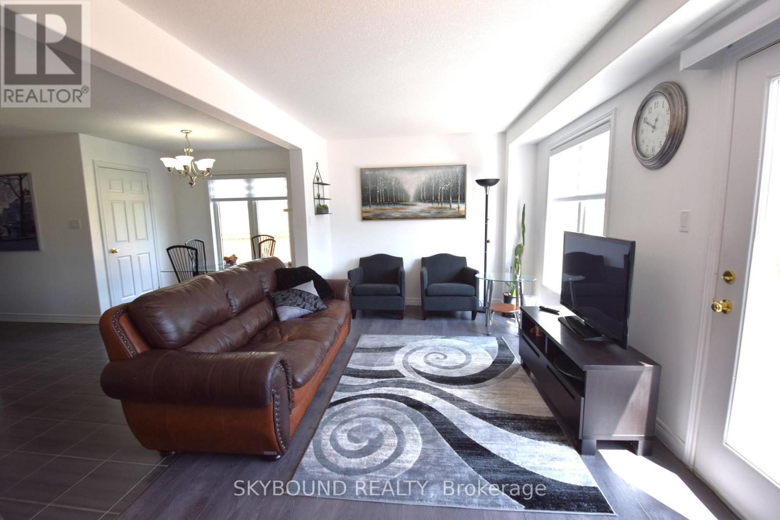 199 HUTCHINSON DRIVE - Image 15