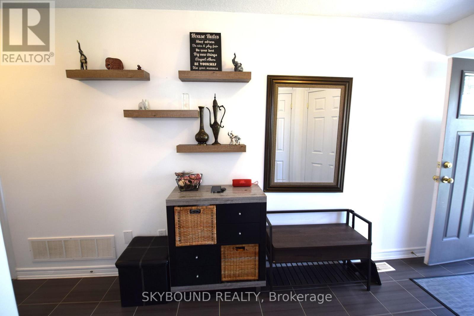 199 HUTCHINSON DRIVE - 5