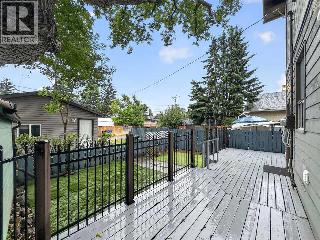 1608 3 Street NW, Crescent Heights, Calgary photo 5
