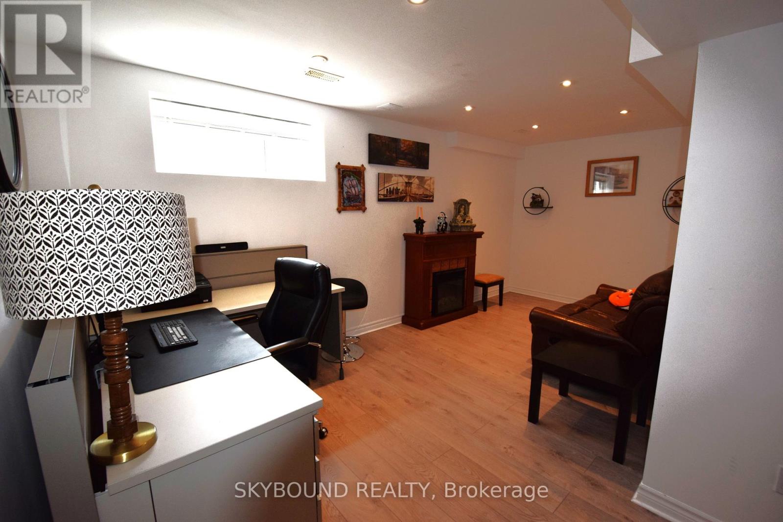 199 HUTCHINSON DRIVE - Image 30