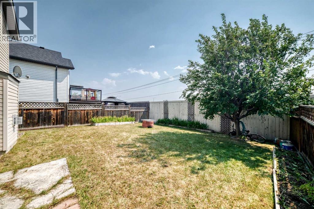 168 Somerglen Common SW - 29
