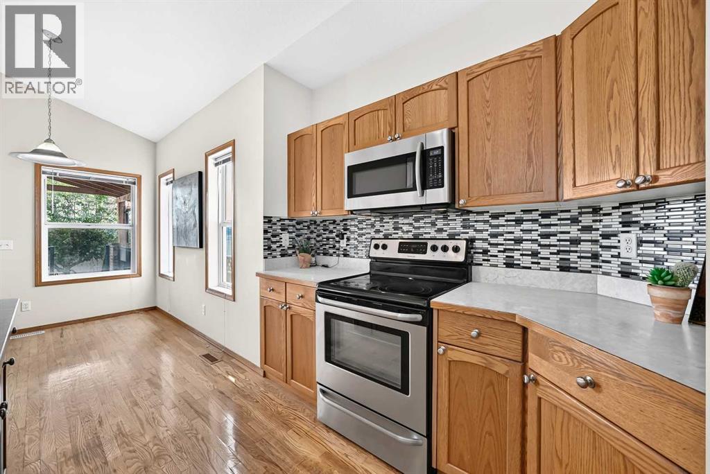 168 Somerglen Common SW - 6