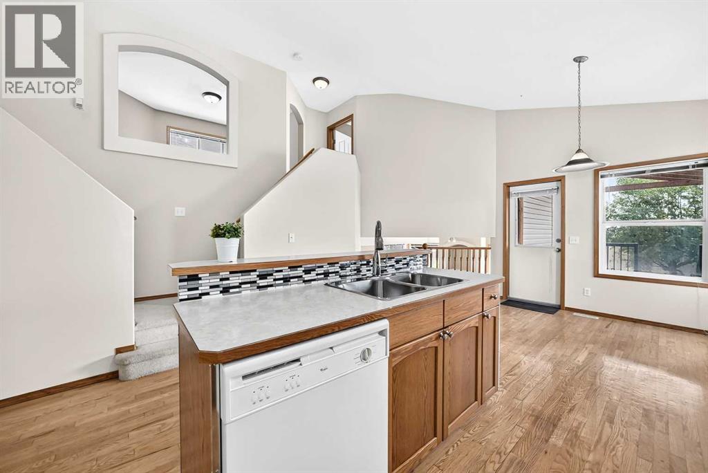 168 Somerglen Common SW - 8