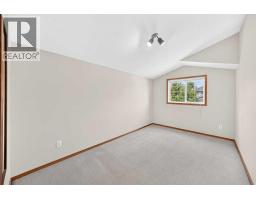 168 Somerglen Common Sw, Calgary, AB T2Y4E8 Photo 18