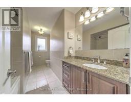 Great room - 33 Heathview Avenue, Toronto, ON M2K2C2 Photo 11