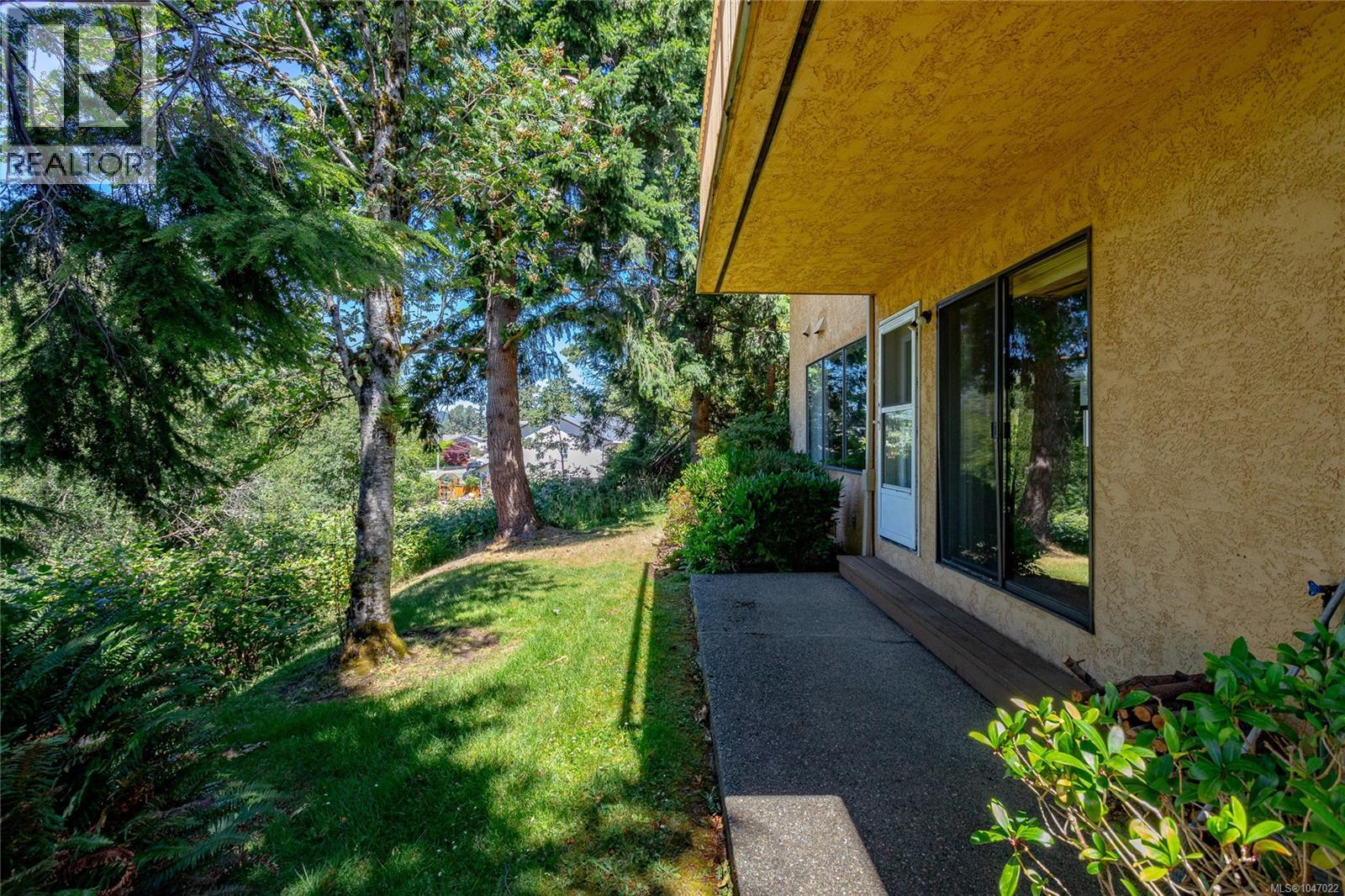 #2 639 Kildew Rd - 37