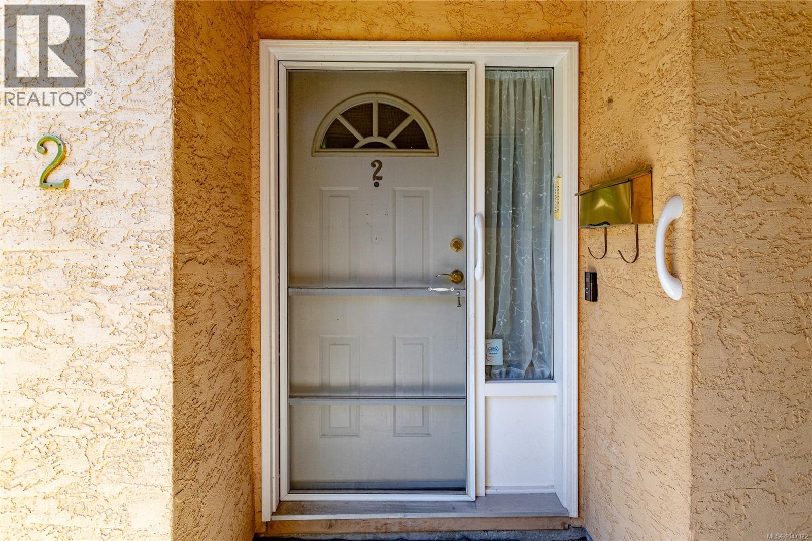 #2 639 Kildew Rd - Image 4