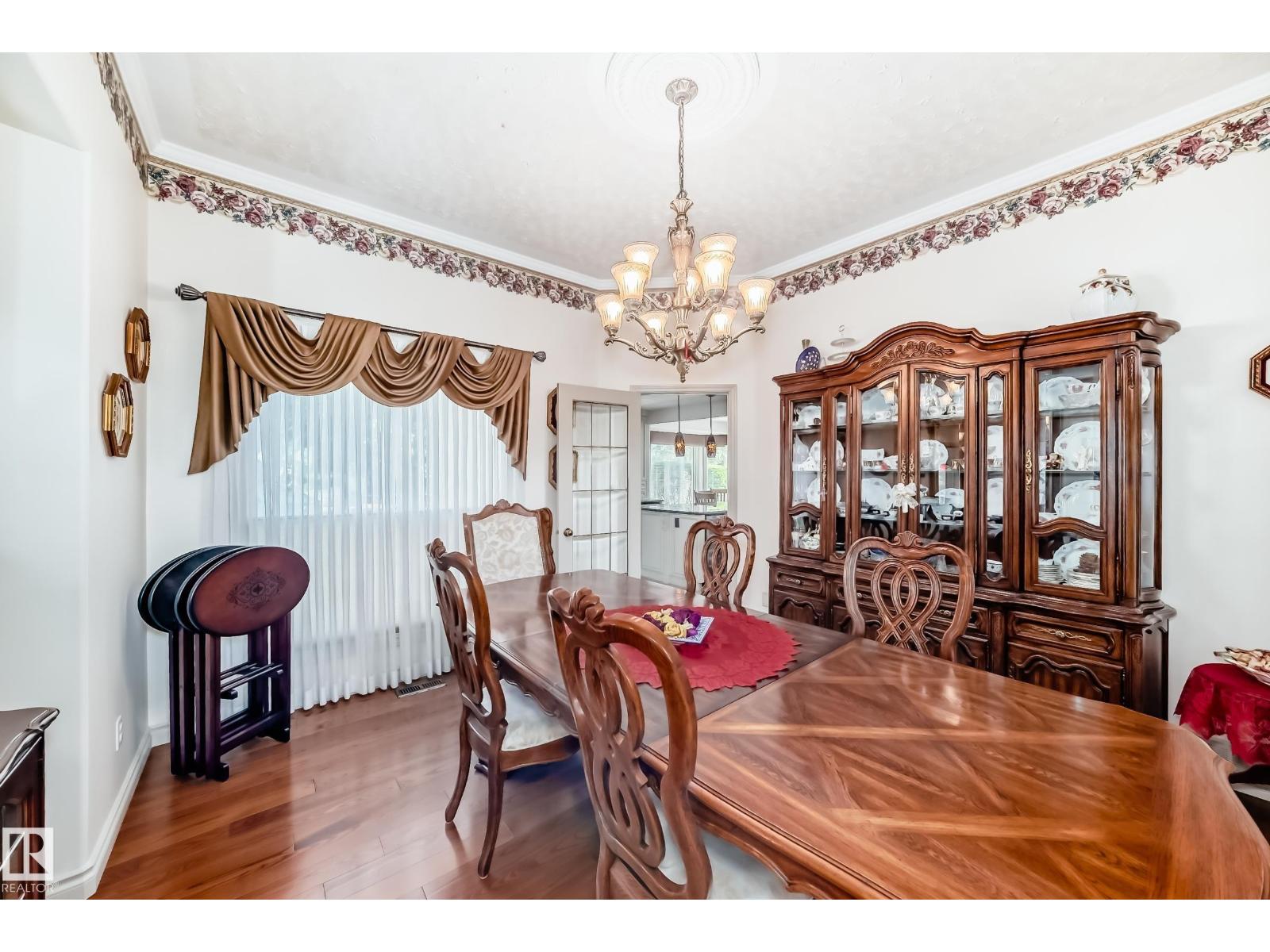17416 53 AV NW - 15