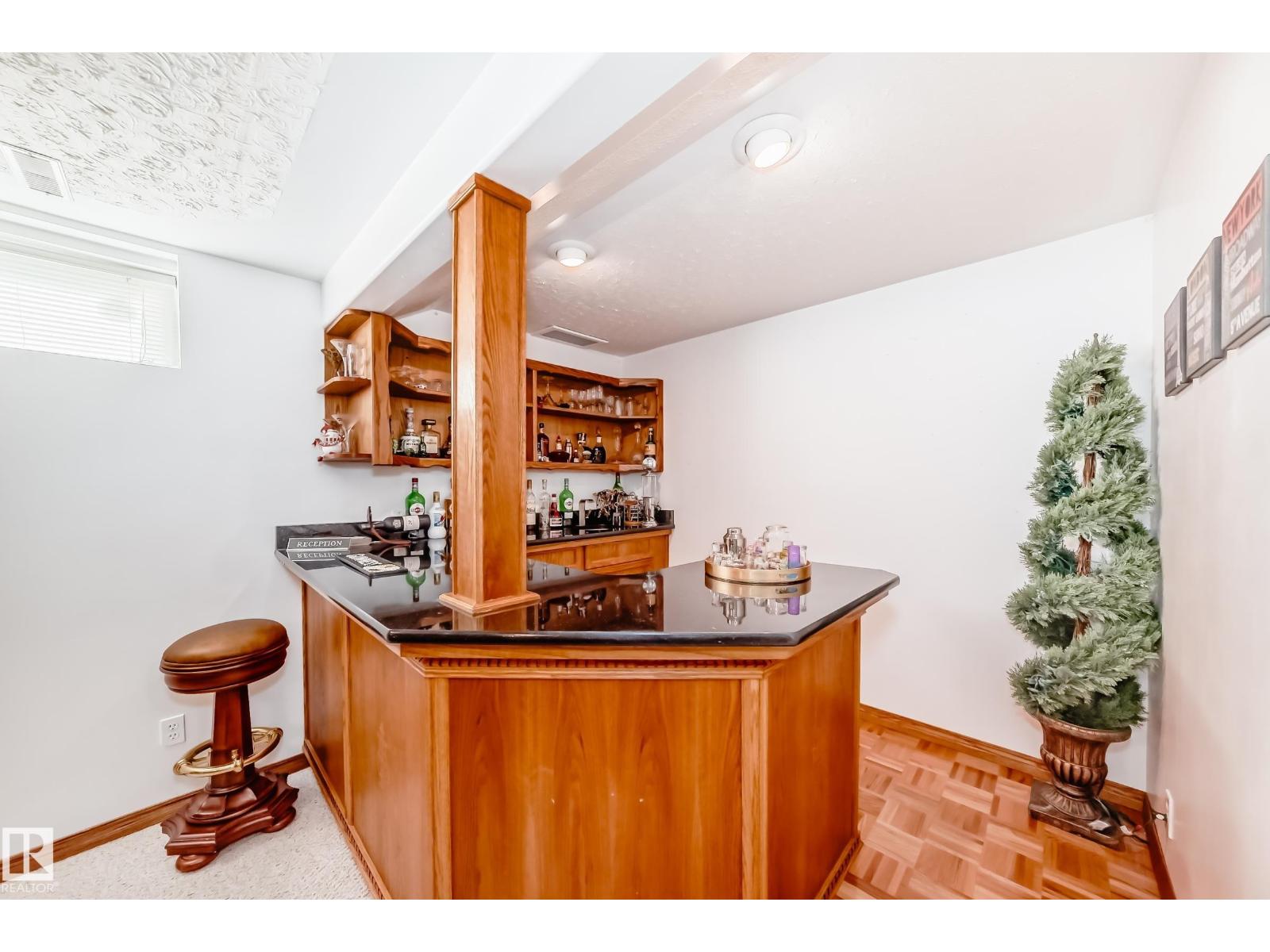 17416 53 AV NW - 57