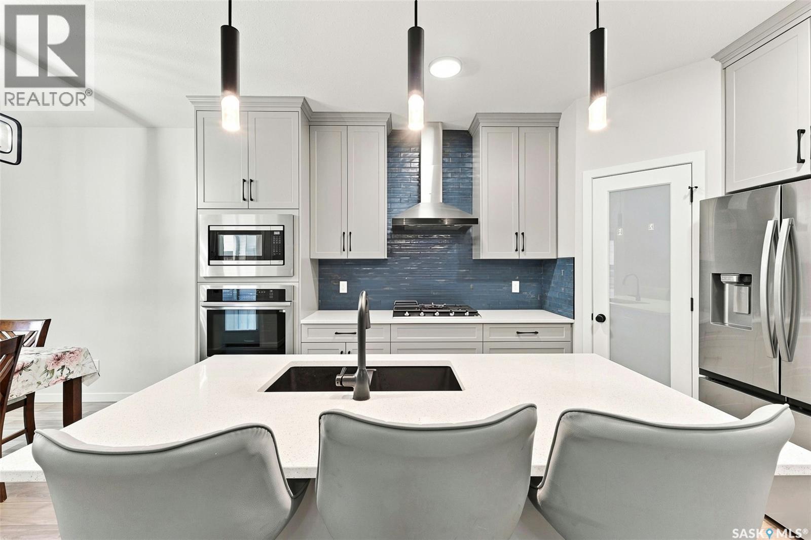 8718 Wheat CRESCENT - Image 5