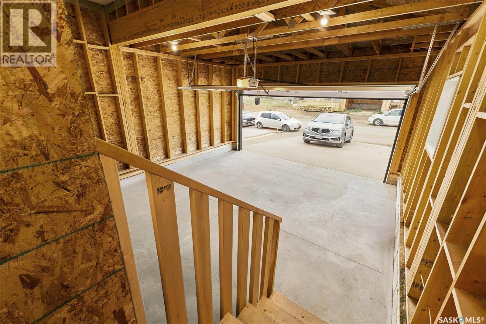 8718 Wheat CRESCENT - Image 41