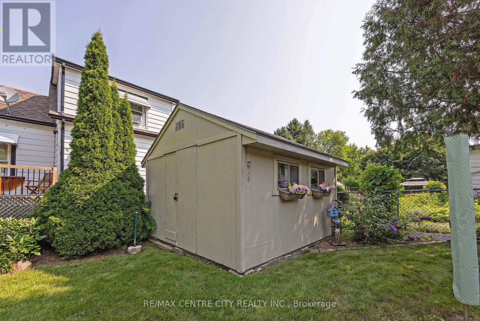 117 1/2 FLORA STREET - Image 29