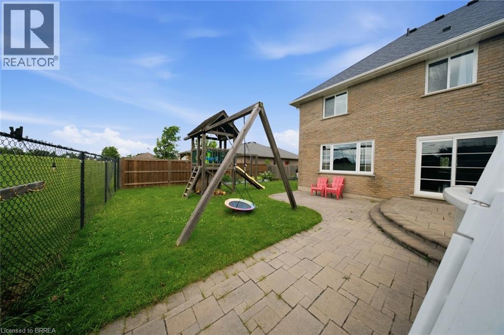 61 SUNNYSIDE Drive - Image 43