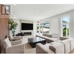 Living room - 75 St Claire Avenue, Ottawa, ON K2G2A5 Photo 10