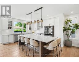 Laundry room - 75 St Claire Avenue, Ottawa, ON K2G2A5 Photo 9