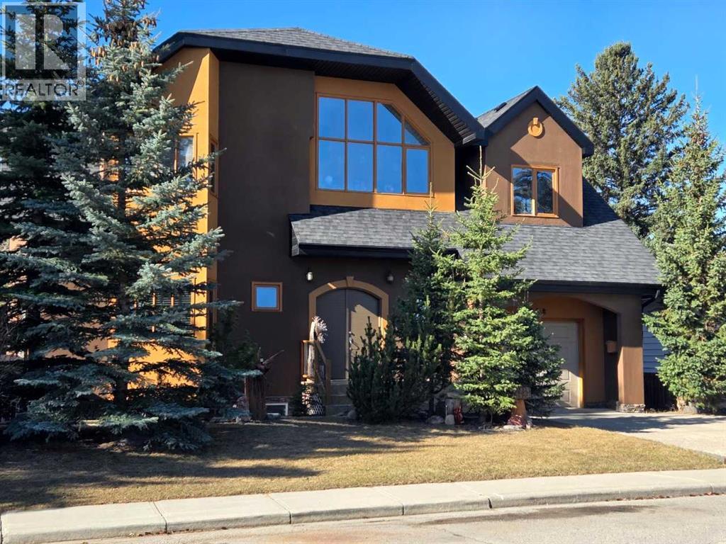 4643 29 Avenue NW, Montgomery, Calgary photo 2