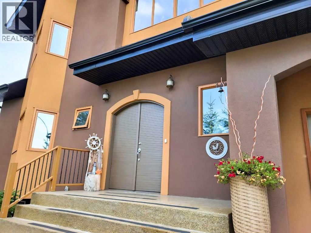 4643 29 Avenue NW, Montgomery, Calgary photo 4