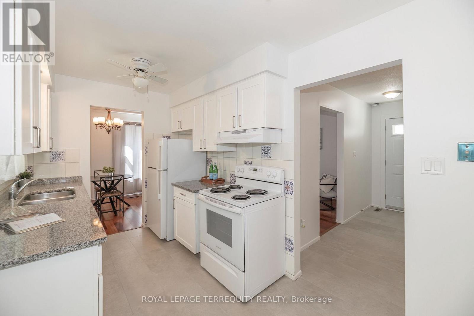 1214 TROWBRIDGE DRIVE - Image 12