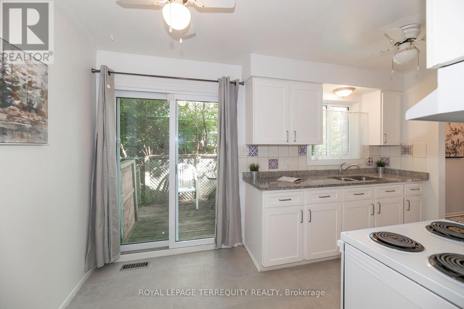 1214 TROWBRIDGE DRIVE - Image 11