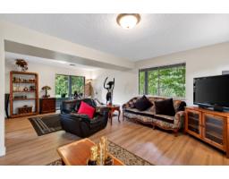 24299 55 Avenue, Langley, BC V2Z2N5 Photo 26