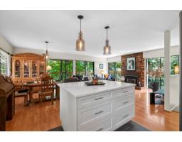 24299 55 Avenue, Langley, BC V2Z2N5 Photo 13