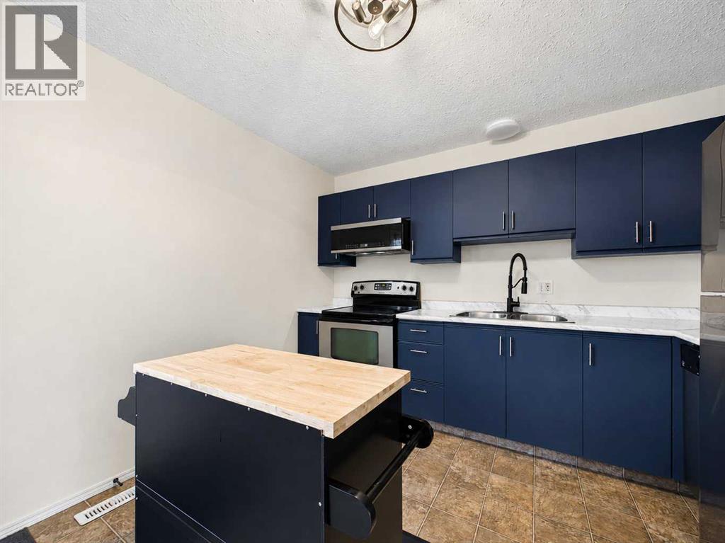 4412 47 Avenue - Image 12