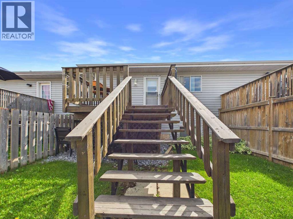 4412 47 Avenue - 30