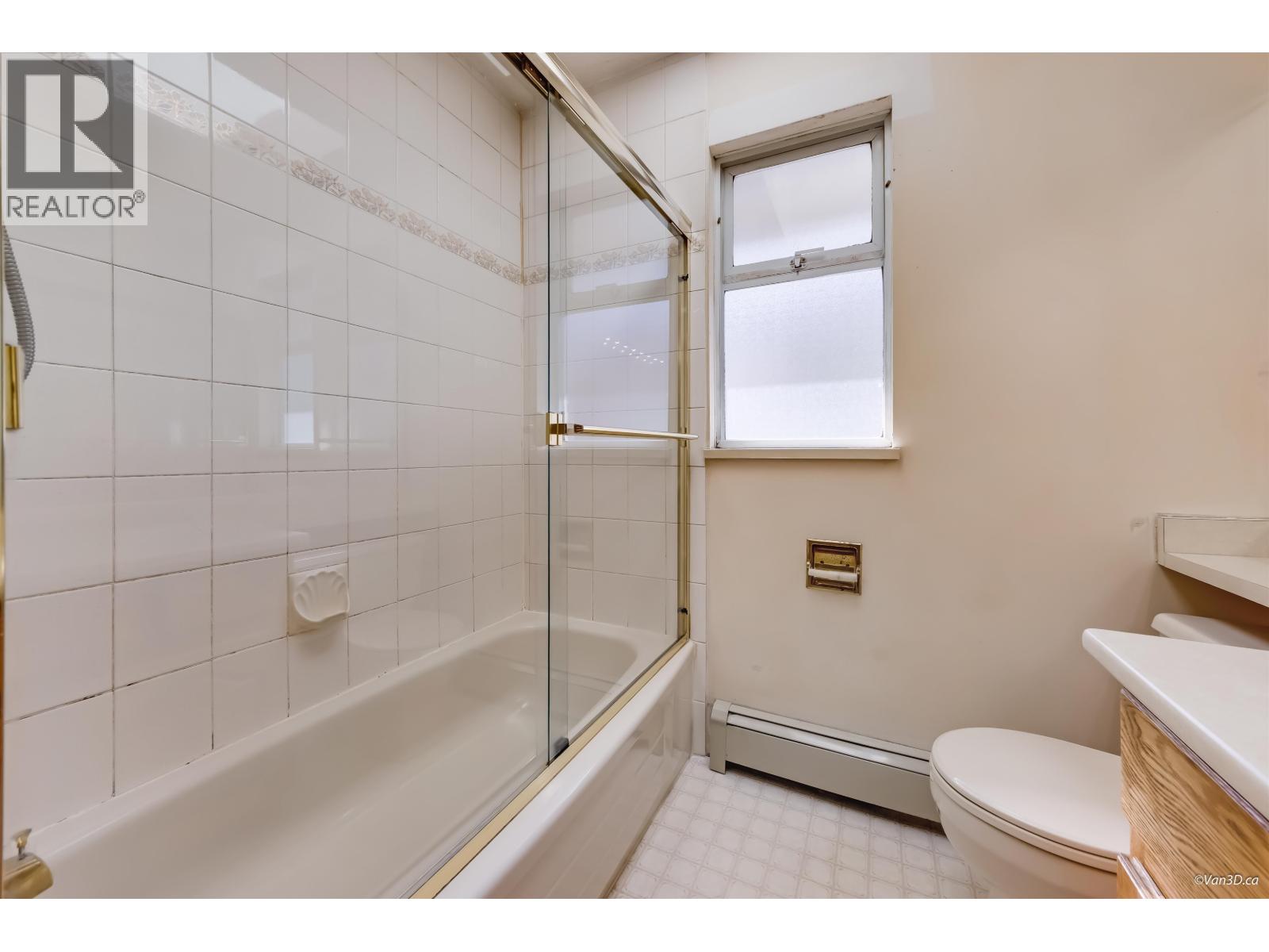 10208 RIVER DRIVE, Richmond