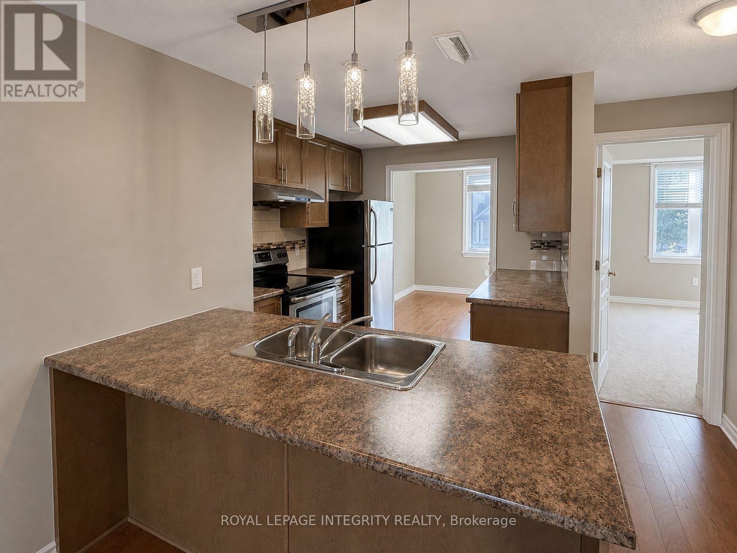 2 Bed, 2 Bath House for Rent in Ottawa – D – 64 TIPPERARY PRIVATE, Ottawa – MLS# X13680956 - Image 10