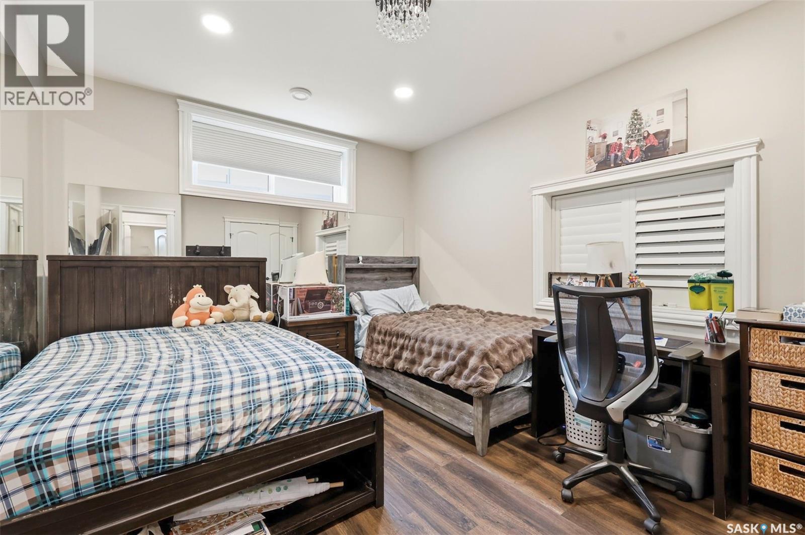 419 Salloum BAY - Image 49