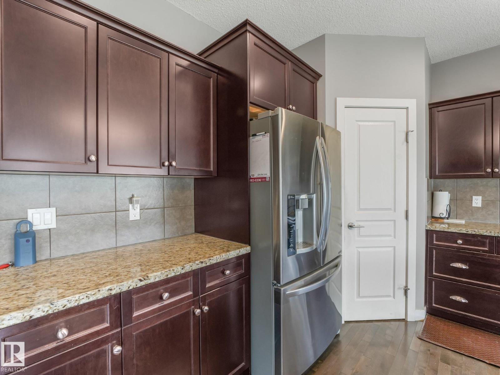1478 37B AV NW - 19