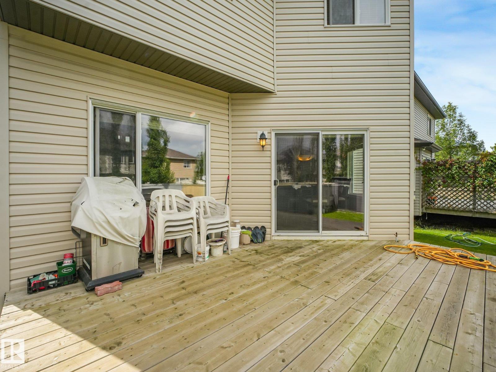1478 37B AV NW - 52