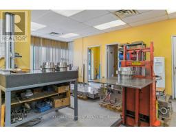 11 - 2430 Lucknow Drive, Mississauga, ON L5S1V3 Photo 10