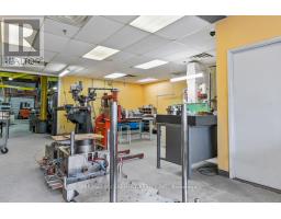 11 - 2430 Lucknow Drive, Mississauga, ON L5S1V3 Photo 8