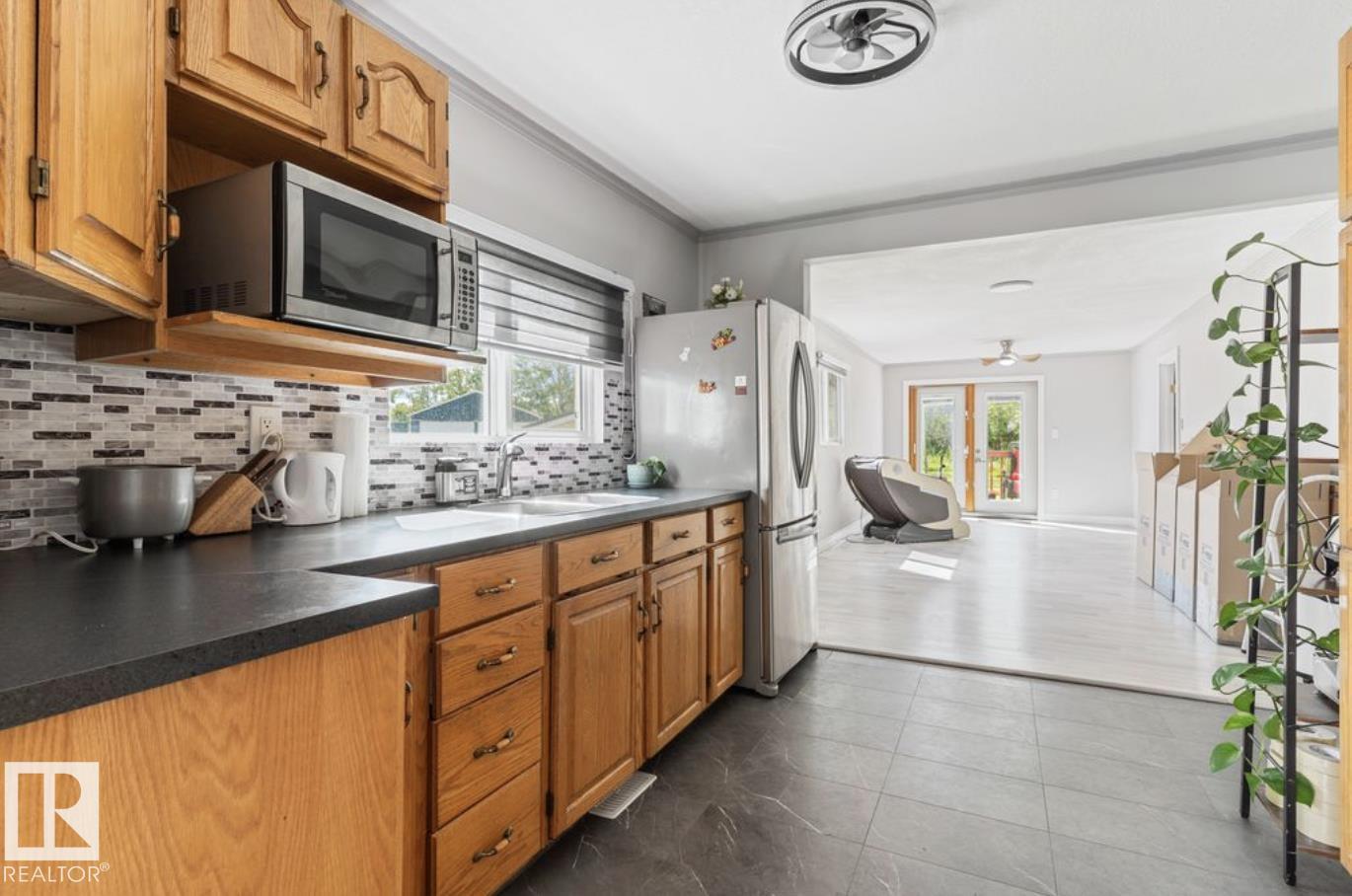 5409 45 ST - Image 16