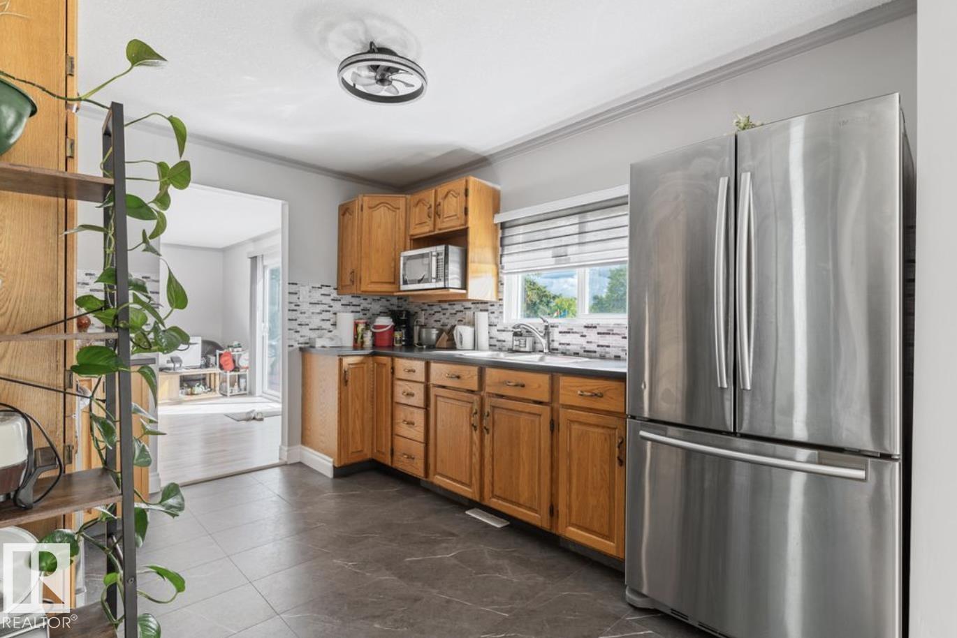 5409 45 ST - Image 19