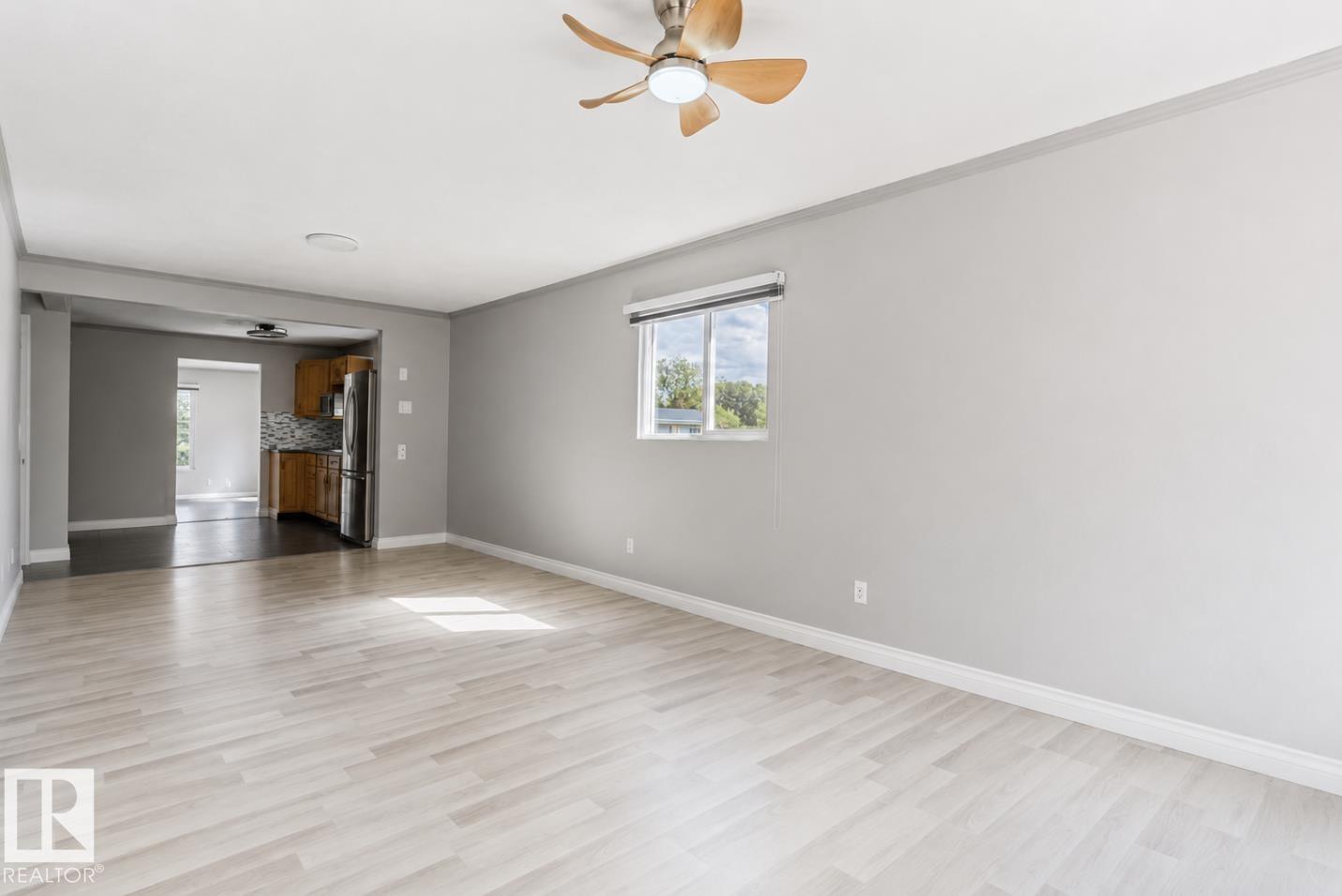 5409 45 ST - Image 28