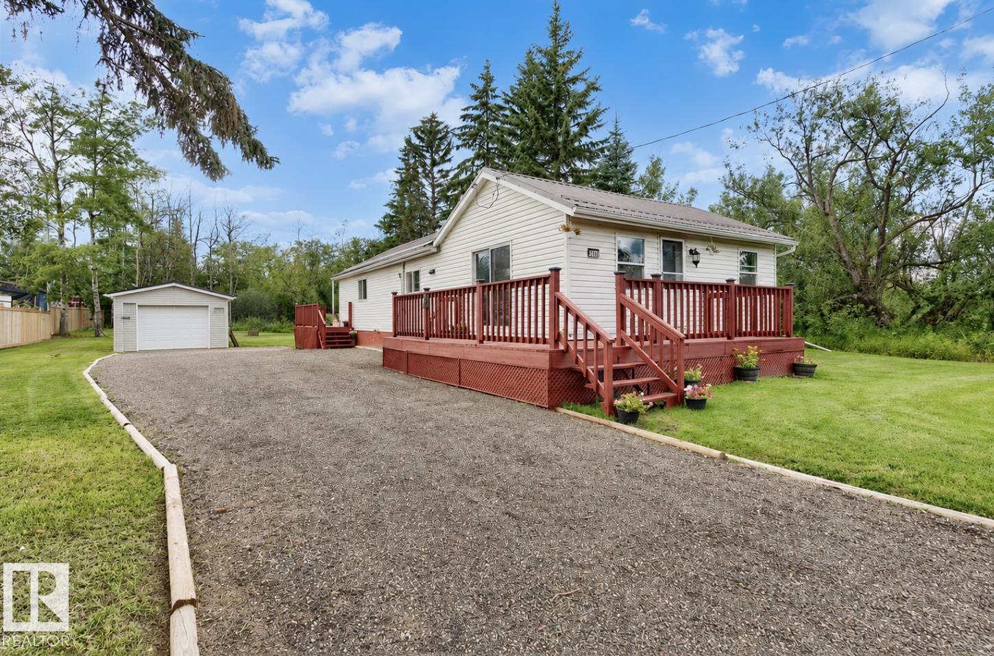 5409 45 ST - Image 4