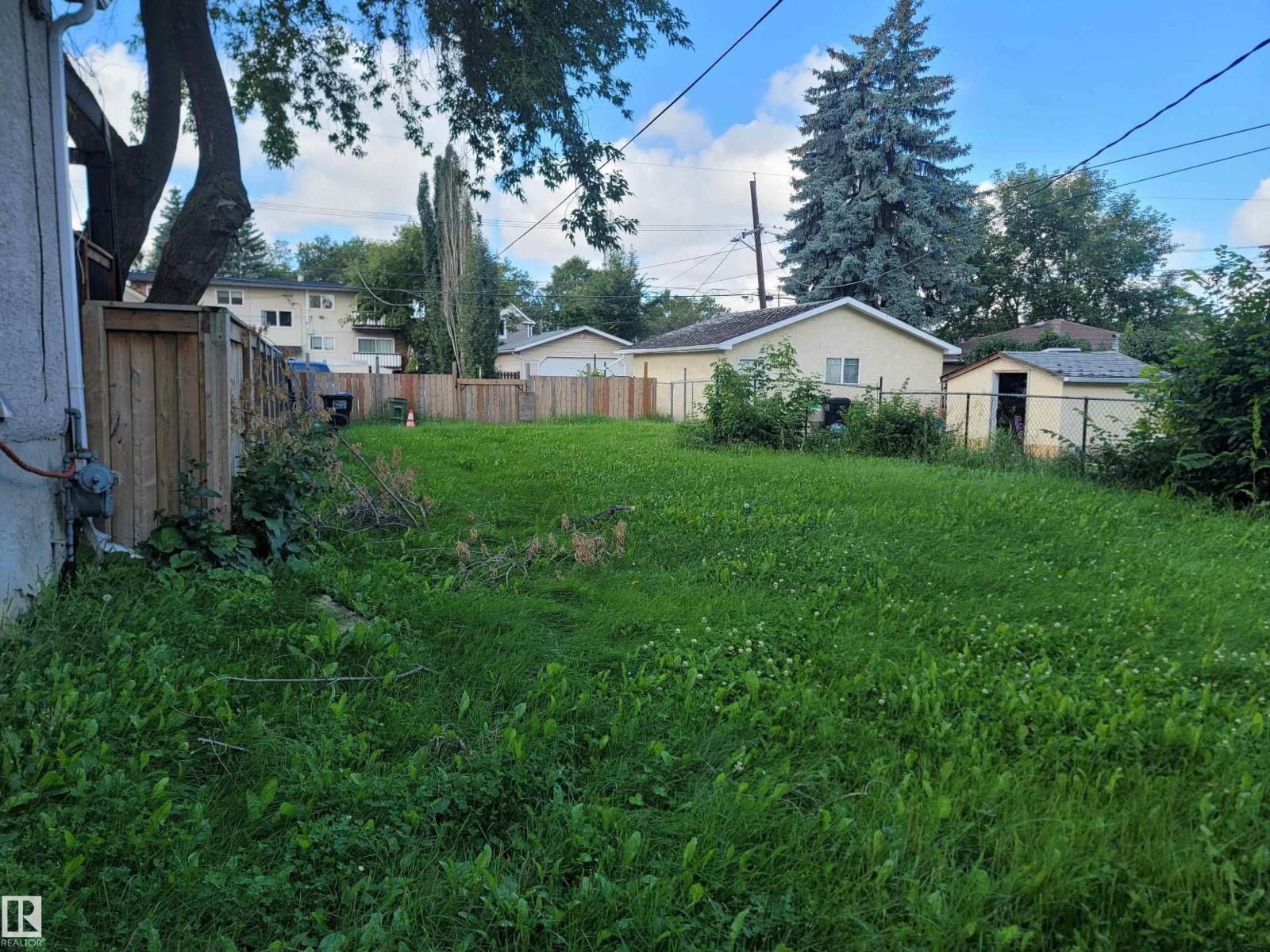 11720 87 ST NW, Parkdale (Edmonton), Edmonton photo 3