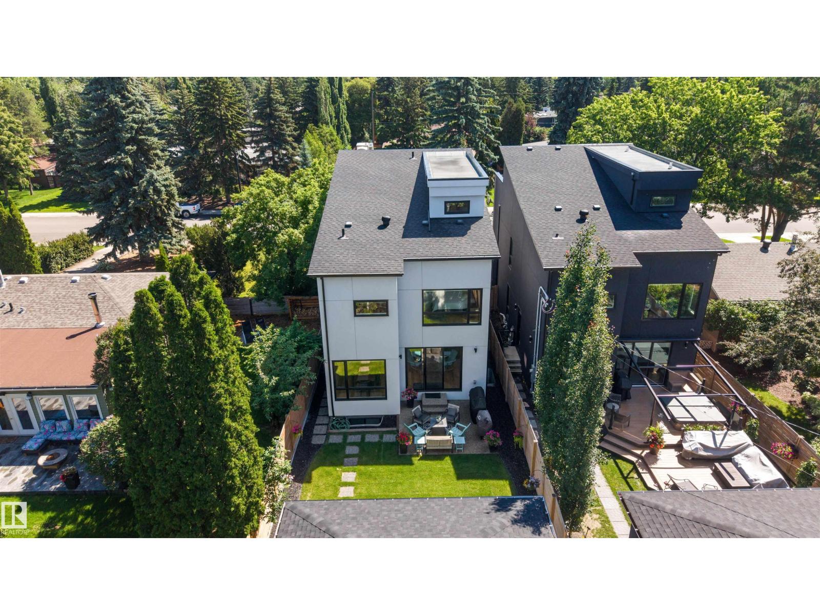 7814 142 ST NW, Laurier Heights, Edmonton photo 2