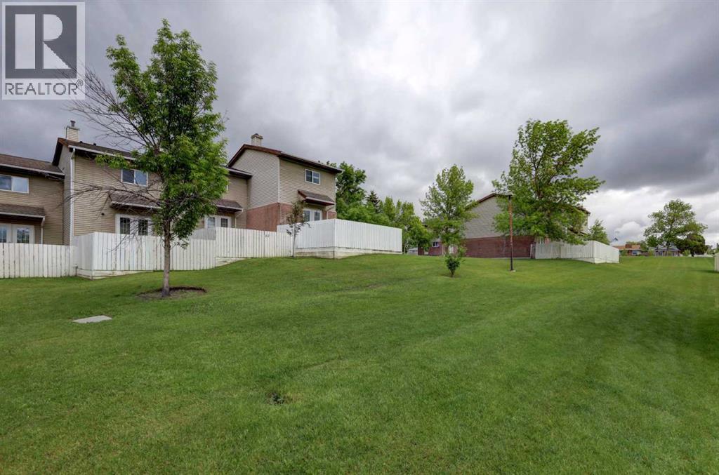 #33 64 Whitnel Court NE - 30