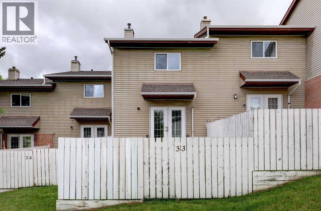 #33 64 Whitnel Court NE - 29