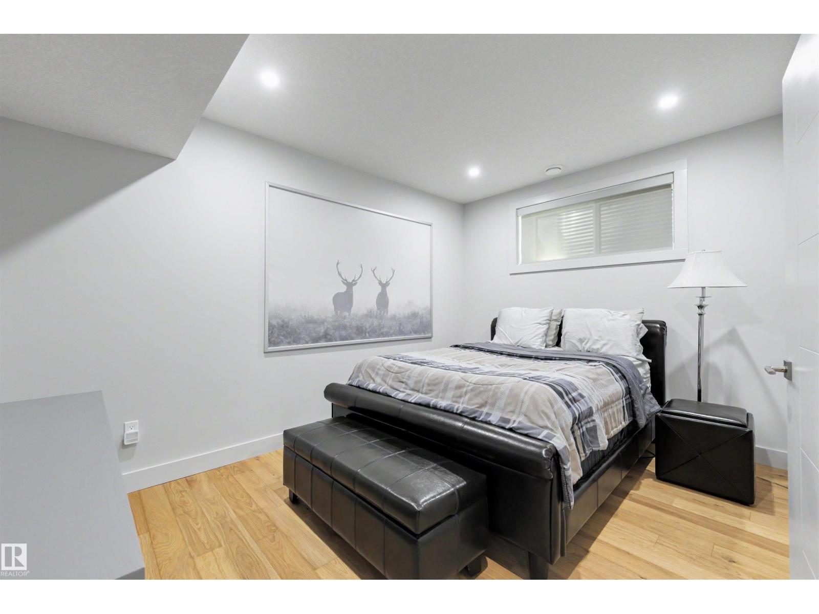7814 142 ST NW - Image 44