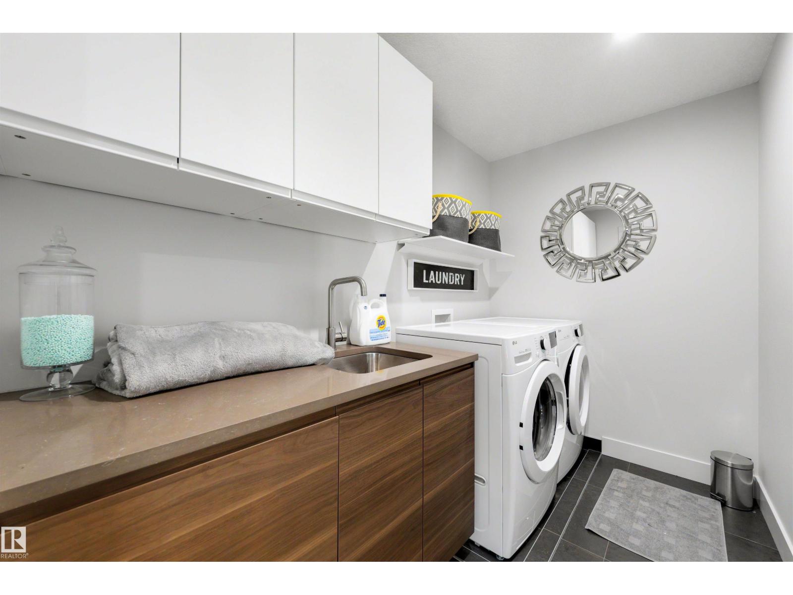 7814 142 ST NW - 34