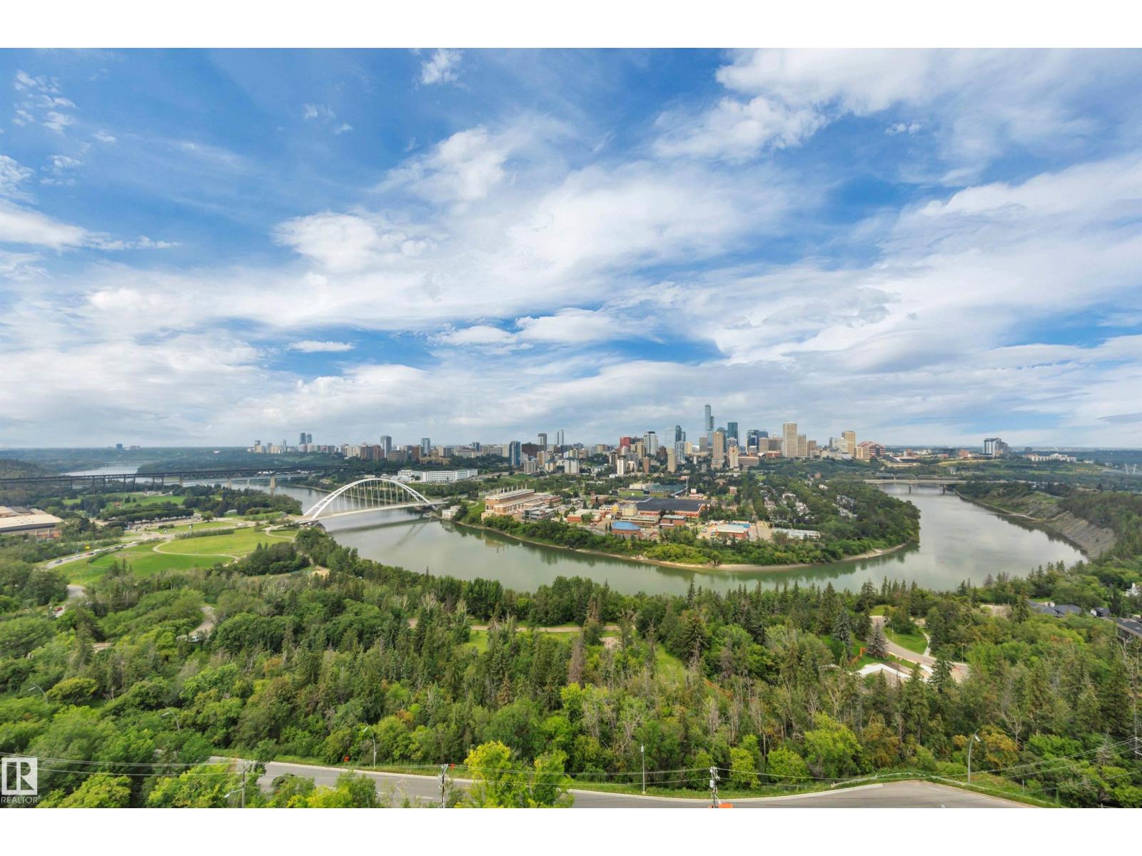 #2001 10149 SASKATCHEWAN DR NW, Strathcona, Edmonton photo 2